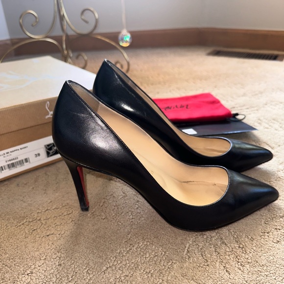 Christian Louboutin Shoes - Christian Louboutin Pigalle 85 Nappa Leather Heals Size 39